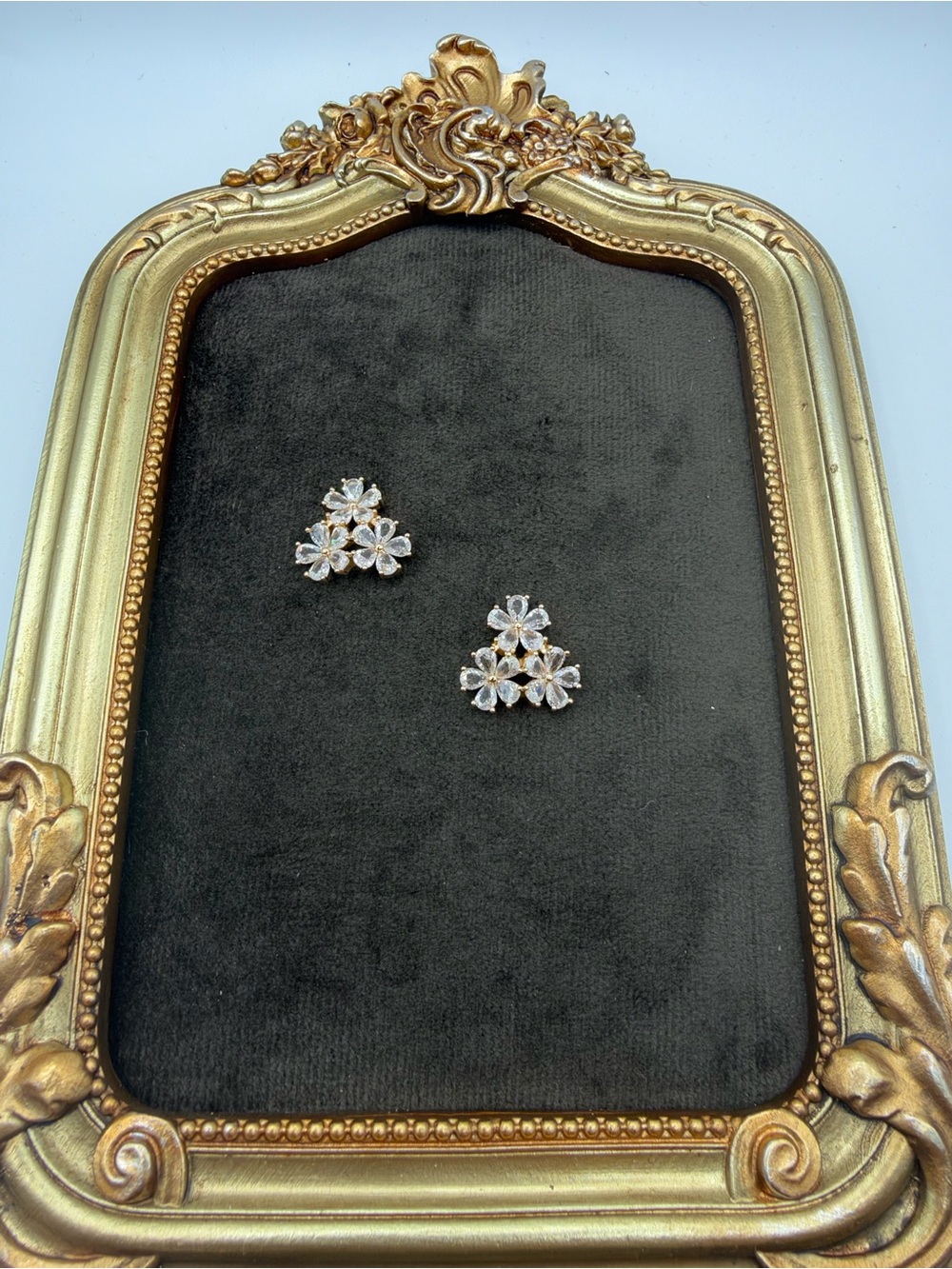 ✨ Gold Floral Cluster Stud Earrings | Sparkly Crystal Flower Earrings 🌸